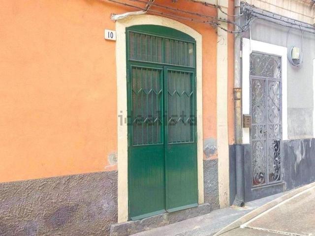 Appartamento in vendita a Centro storico, Catania