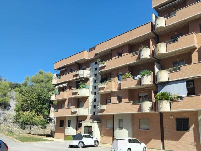 Appartamento in vendita a Lacugnano, Perugia