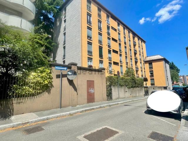 Appartamento in vendita a Oltresempione, Legnano