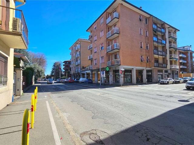 Appartamento in vendita a Magenta, Lombardia