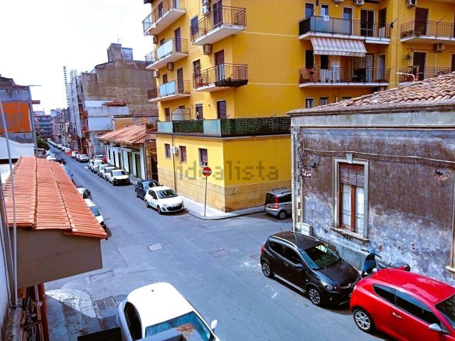 Appartamento in vendita a Picanello-Ognina-Barriera-Canalicchio, Catania