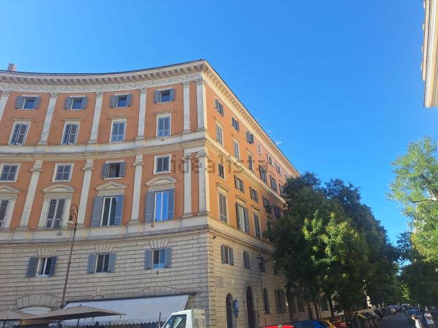 Appartamento in vendita a Prati, Roma