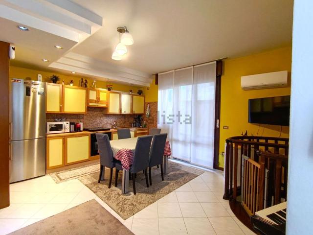 Appartamento in vendita a Ponte San Nicolò, Veneto