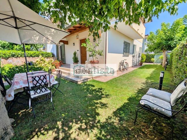 Appartamento in vendita a Tonfano, Toscana