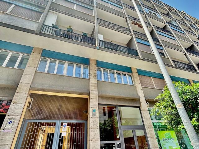 Appartamento in vendita a Municipio 2, Puglia
