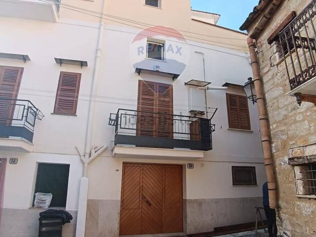 Appartamento in vendita a Carini, Sicilia