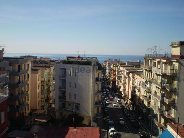 Appartamento in vendita a Portici, Campania
