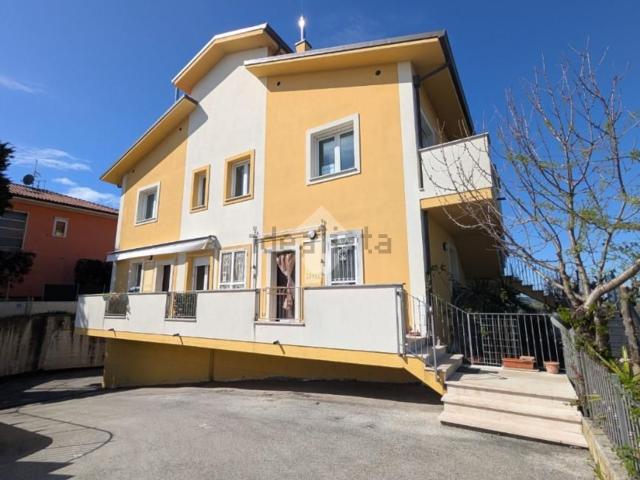 Appartamento in vendita a Coriano, Reggio Emilia