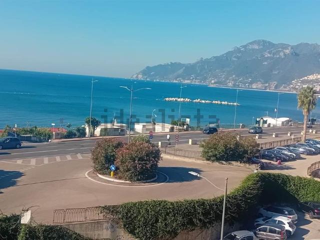 Appartamento in vendita a Salerno