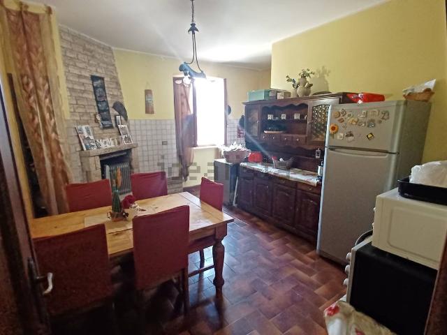 Appartamento in vendita a Priverno, Lazio