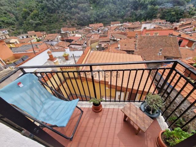 Appartamento in vendita a Badalucco, Liguria