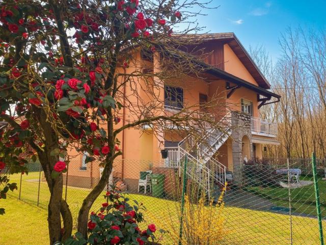 Appartamento in vendita a Campaccino, Angera