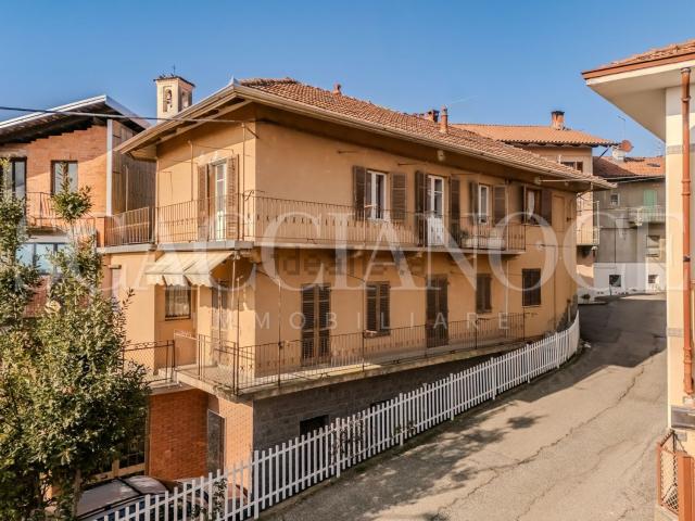 Appartamento in vendita a Ronco, Piemonte