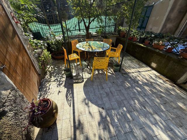 Appartamento in vendita a Centro Est, Serra Riccò