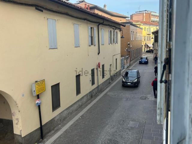 Appartamento in vendita a Gorgonzola, Lombardia