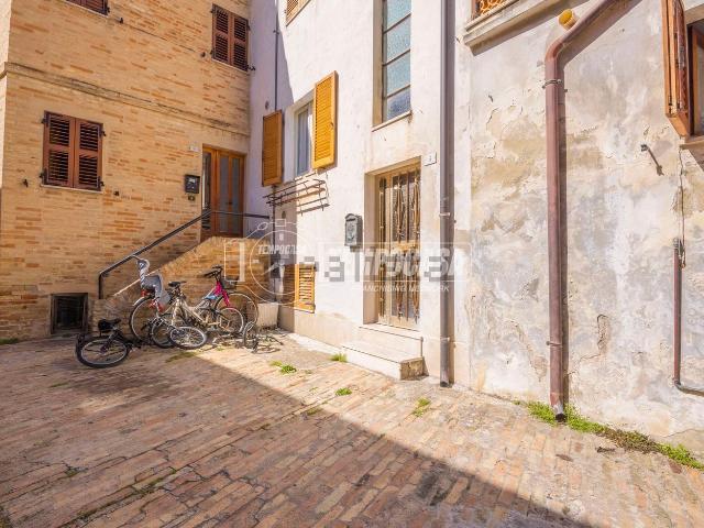Appartamento in vendita a Potenza Picena, Macerata
