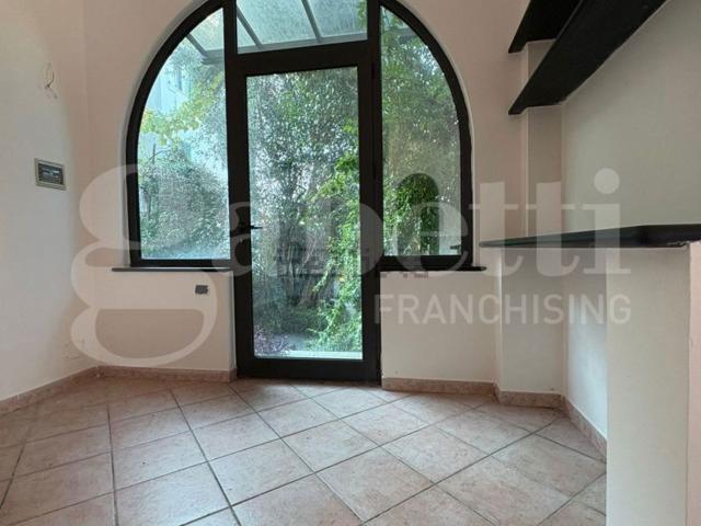 Appartamento in vendita a Cogoleto, Liguria
