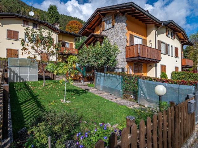 Appartamento in vendita a Castione Della Presolana, Lombardia