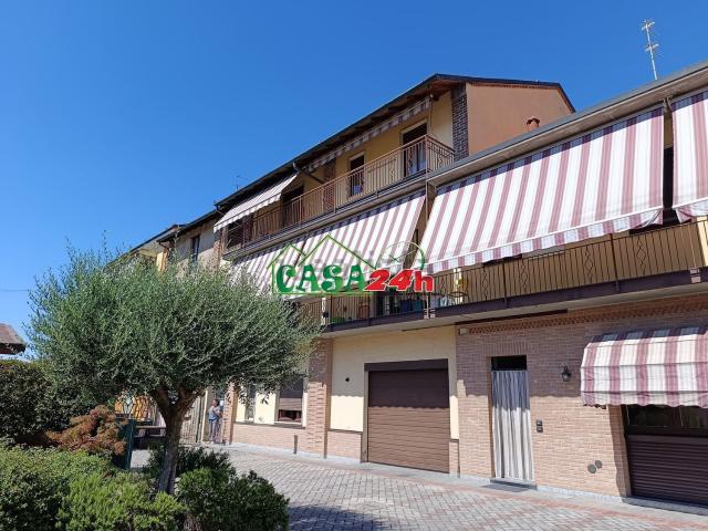 Appartamento in vendita a Gerenzano, Lombardia