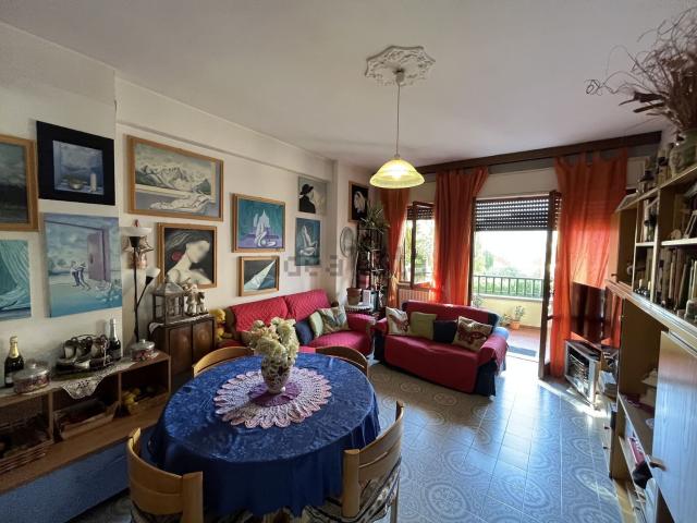 Appartamento in vendita a San Carlo, Marina Di Massa
