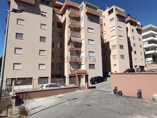 Appartamento in vendita a Calabria, Reggio Calabria