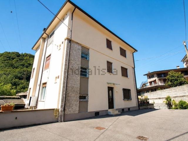 Appartamento in vendita a Comunità montana della valle Trompia, Lumezzane