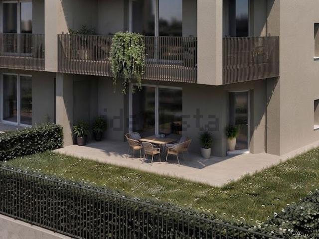 Appartamento in vendita a Peschiera del Garda, Verona