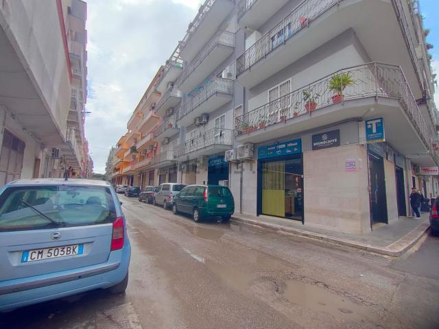 Appartamento in vendita a Puglia, Bari