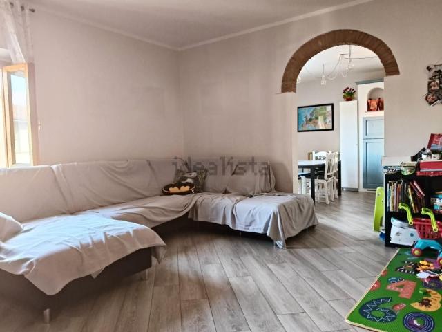 Appartamento in vendita a Pozzale, Empoli