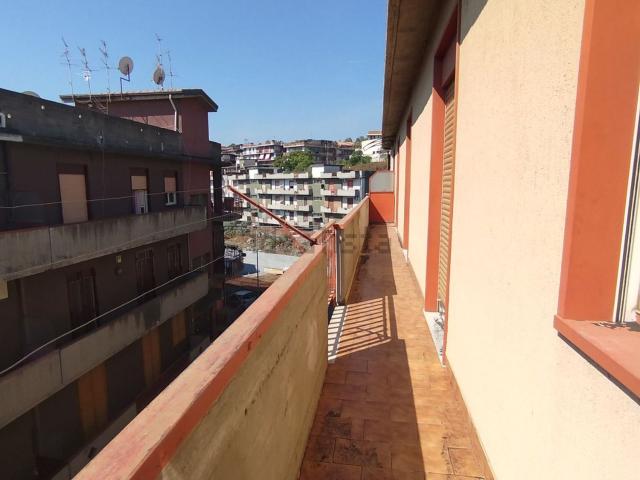 Appartamento in vendita a Aci Santa Lucia, Aci Catena