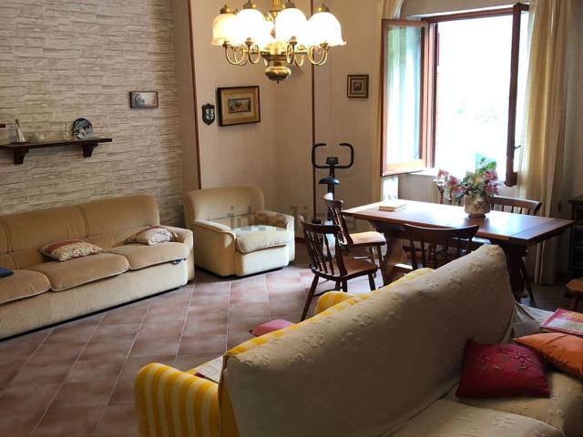 Appartamento in vendita a Summonte, Avellino