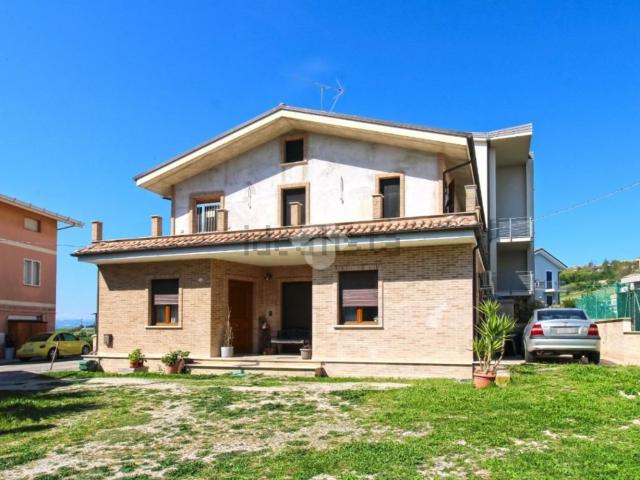 Appartamento in vendita a San Lorenzo, Marche