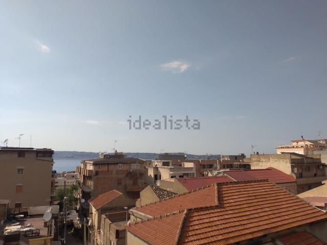 Appartamento in vendita a Calabria, Reggio Calabria