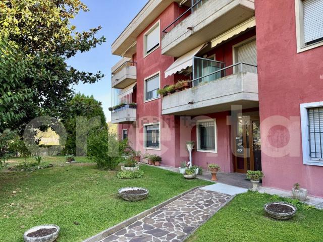 Appartamento in vendita a Montichiari, Brescia
