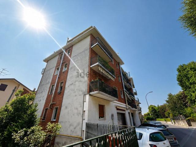Appartamento in vendita a Crevenna, Erba