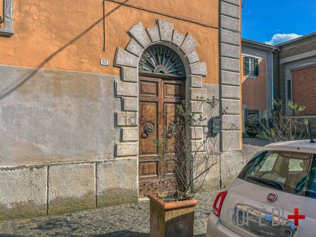 Appartamento in vendita a Piansano, Viterbo