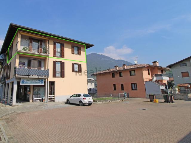 Appartamento in vendita a Comunità montana della valle Camonica, Cividate Camuno