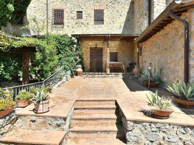 Appartamento in vendita a Casole D'elsa, Toscana