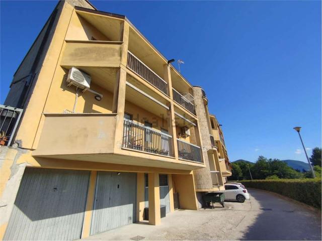 Appartamento in vendita a Terni, Umbria
