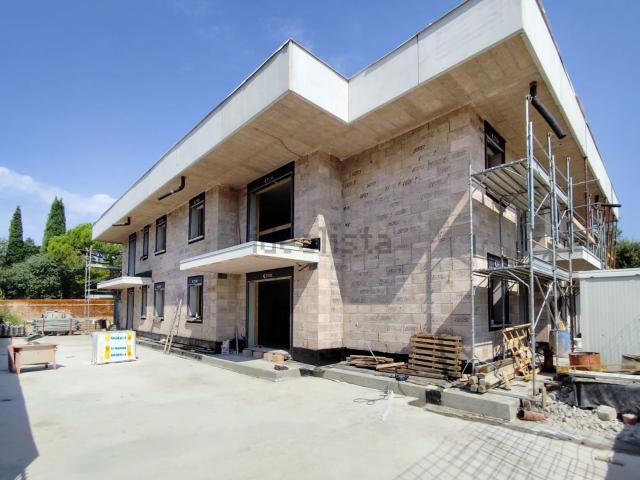 Appartamento in vendita a Lazise, Veneto