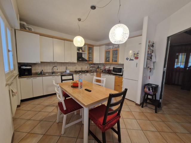 Appartamento in vendita a Trebaseleghe, Veneto