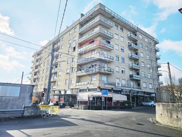 Appartamento in vendita a Cavaria, Cavaria Con Premezzo