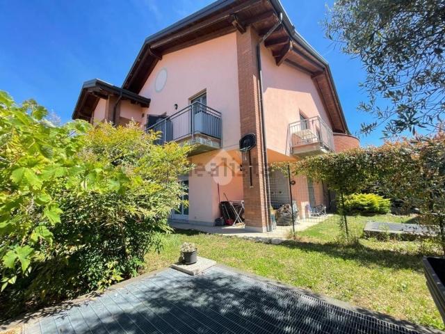 Appartamento in vendita a Arconate, Milano