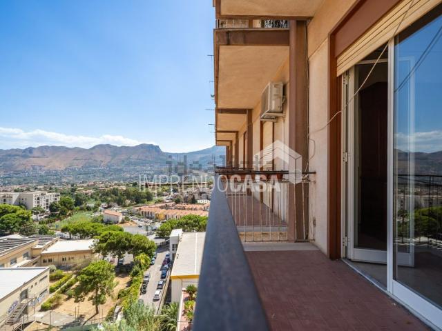 Appartamento in vendita a Villaggio Santa Rosalia, Monreale