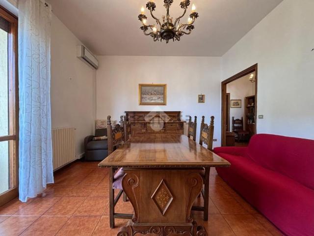 Appartamento in vendita a Sant'Anna, Bagni Di Lucca Ponte