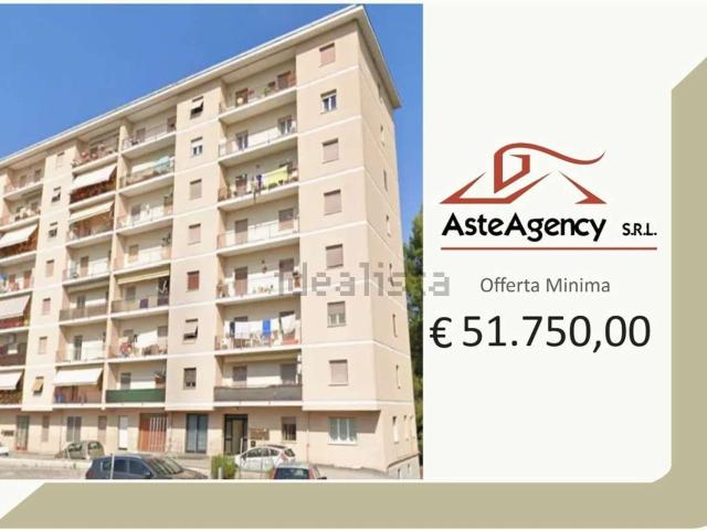 Appartamento in vendita a Marche, Macerata