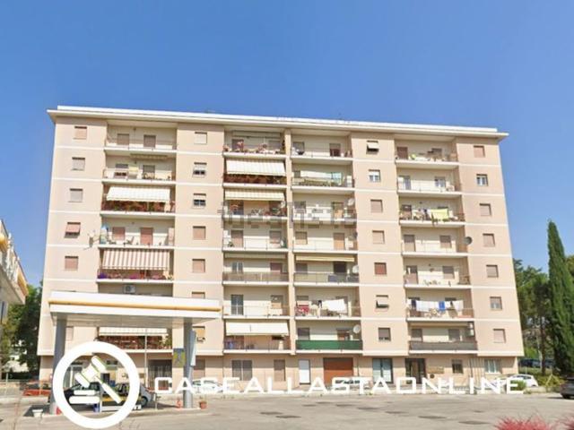 Appartamento in vendita a Marche, Macerata