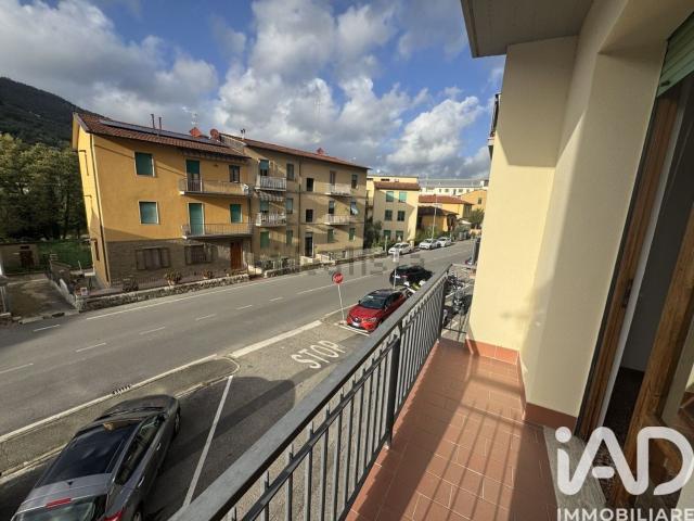 Appartamento in vendita a Unione di Comuni Valdarno e Valdisieve, Pelago