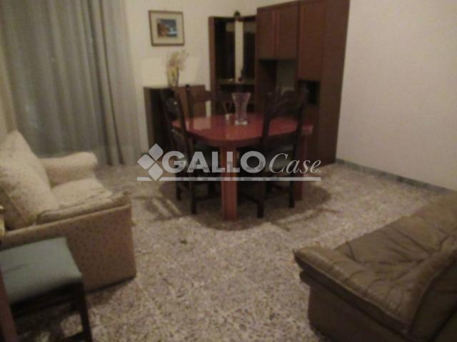 Appartamento in vendita a Quartiere Tribunale, Calabria