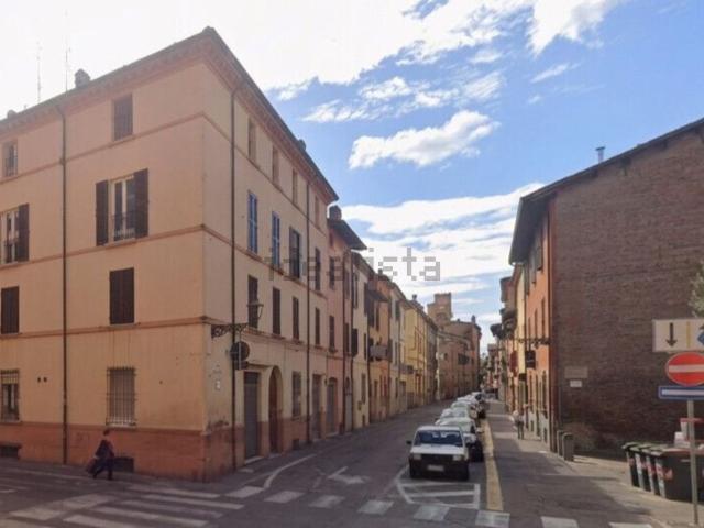 Appartamento in vendita a Centro, Imola